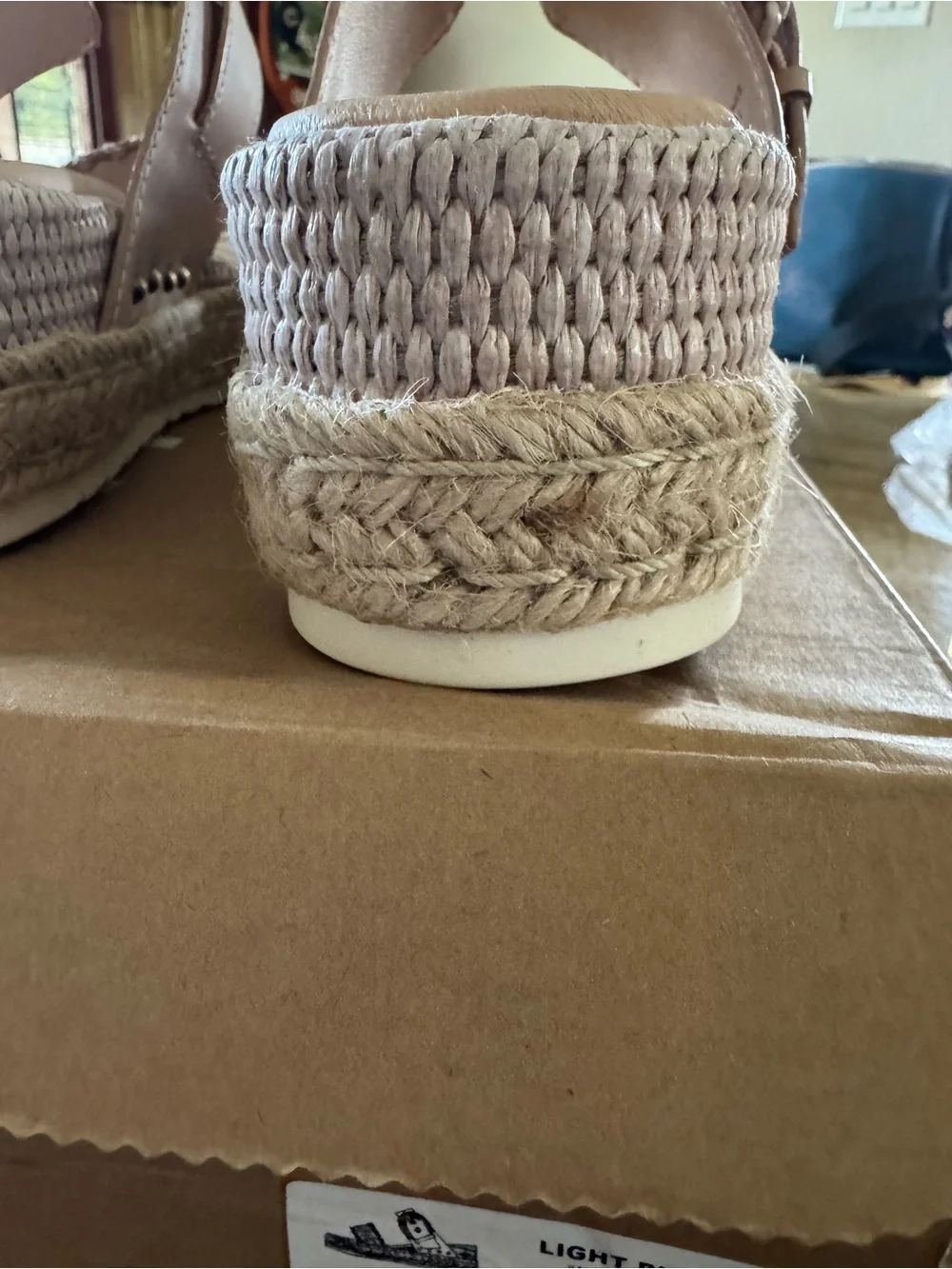 Earth comfortable espadrille